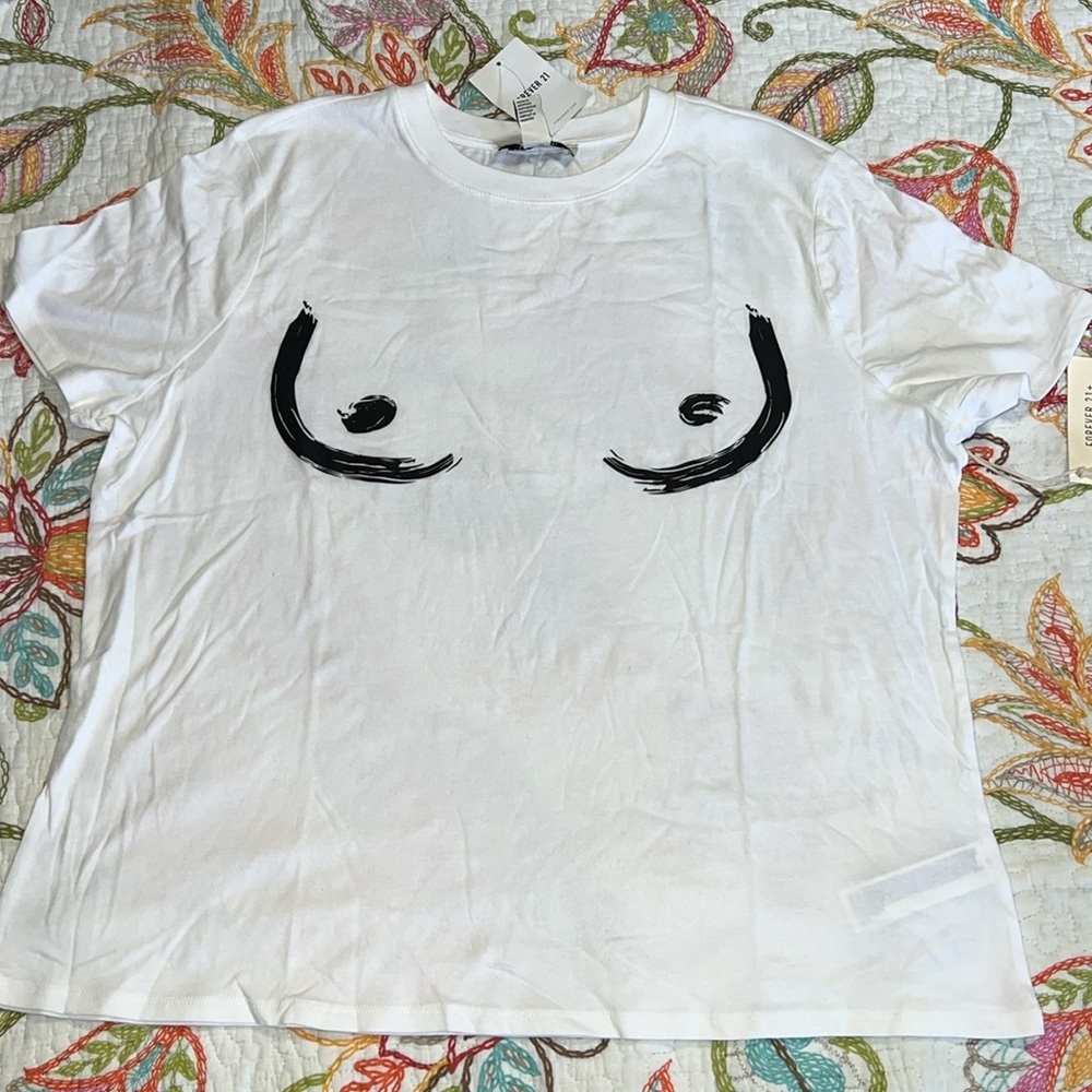 Forever 21 plus size 0X breast graphic knit t-shirt short sleeve crew neck boobs - Picture 2 of 12